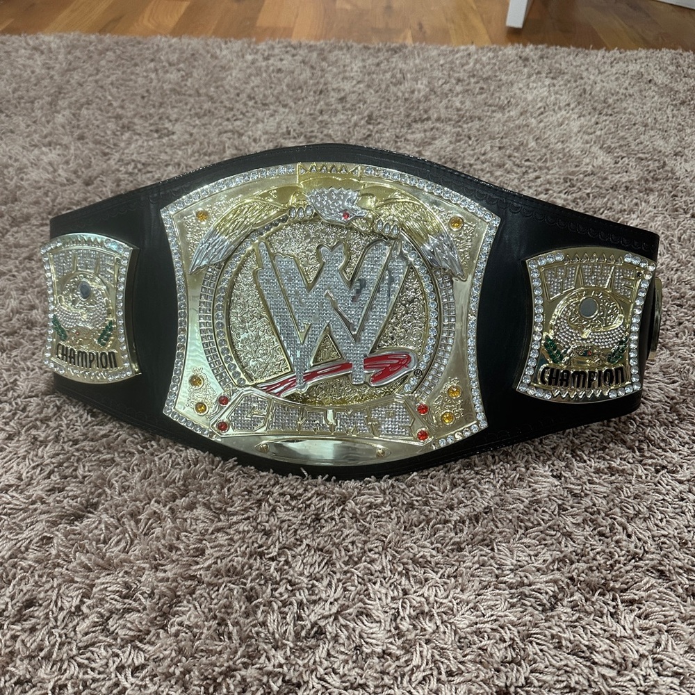 John Cena WWE Officially Licensed Replica Spinner Championship Belt - Picture 7 of 9
